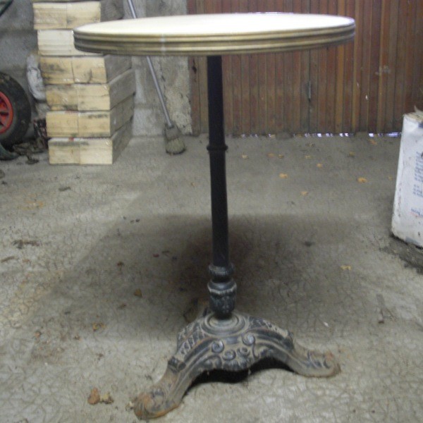 Luge En Bois Le Bon Coin : -ronde-de-bistrot-en-bois-et-fonte-meuble-d-occasion-en-bon-etat.jpg Luge En Bois Le Bon Coin : -ronde-de-bistrot-en-bois-et-fonte-meuble-d-occasion-en-bon-etat.jpg