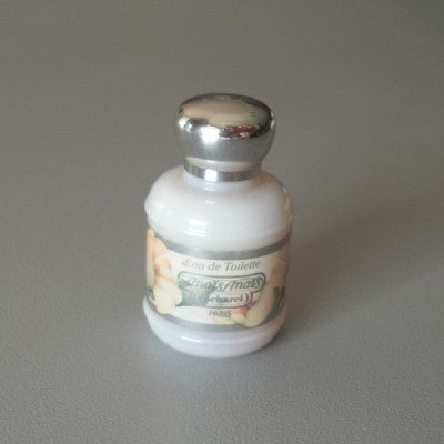 ancien parfum cacharel