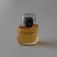 Eau de Parfum Carolina Herrera Flacon de 7 ml