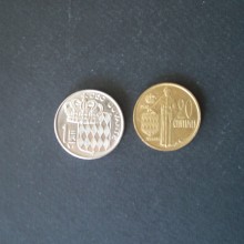 2 pièces en Franc MONACO de 1974 à 1982