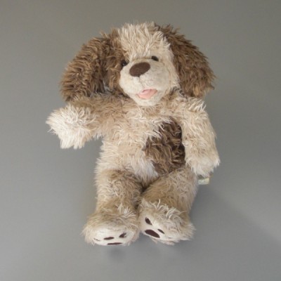 peluche chien beige