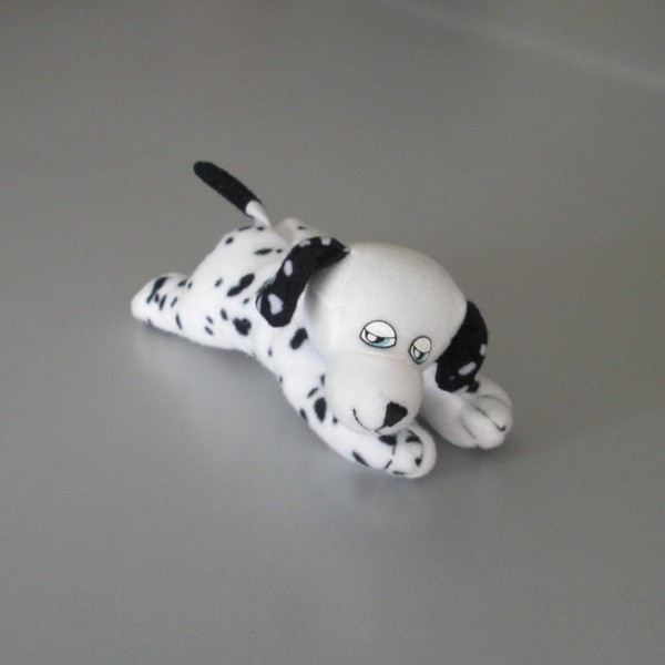 Peluche chien Dalmatien réaliste noir et blanc - Univers Peluche