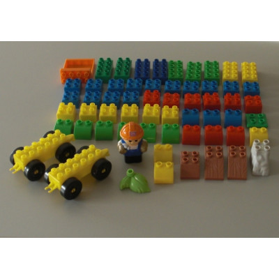 Lot de 60 pièces et briques MEGABLOKS