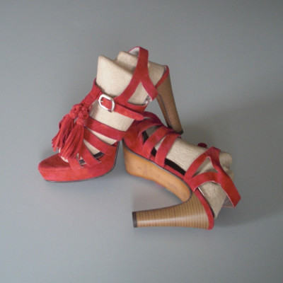 Sandales daim rouge DANSI Taille 38