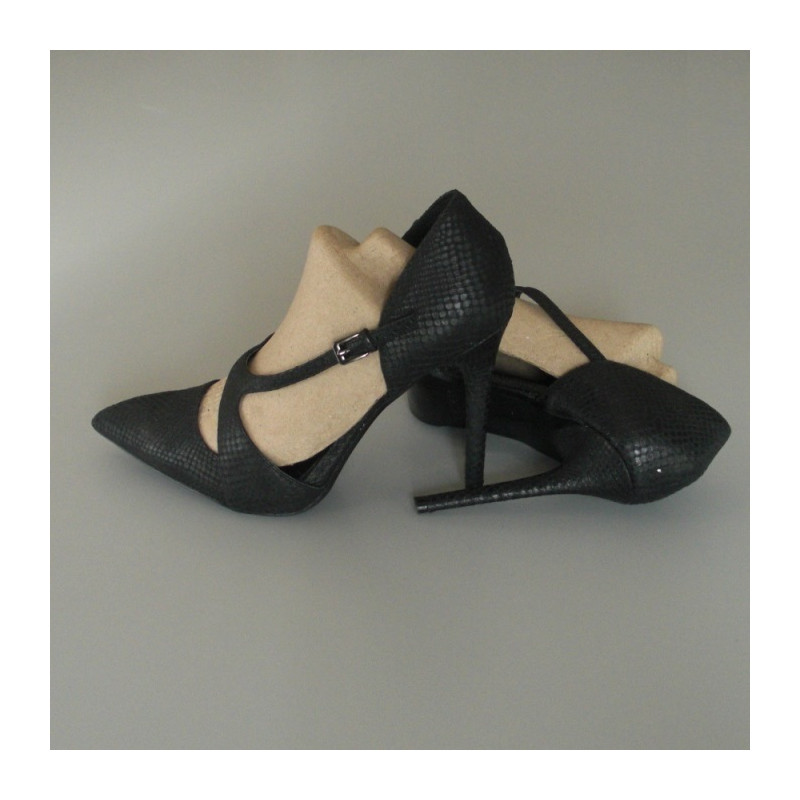 Chaussures Escarpins Escarpins à lacets Zara Basic Escarpins \u00e0 lacets noir style d\u00e9contract\u00e9 