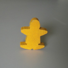 Figurine couleur jaune pour JEUJURA