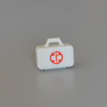 PLAYMOBIL Une valise de premier secours blanche