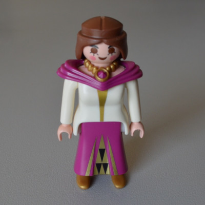 PLAYMOBIL Femme en robe longue Blanc et Violet de 1987