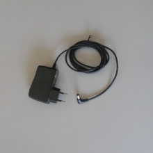 Chargeur IT15V090150X de 9 V - 1.5 A connecteur 5.5 mm