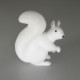 Écureuil floqué blanc Taille 25 cm