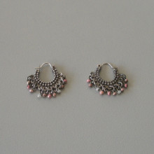 Boucles d'oreilles métal avec perles bicolores