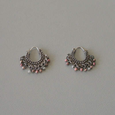 Boucles d'oreilles métal avec perles bicolores