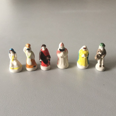 Lot de 6 fèves miniatures céramiques