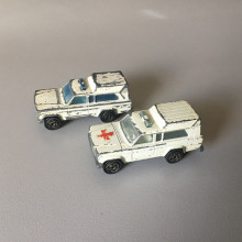 Deux Ambulance MAJORETTE
