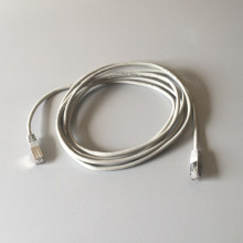 Cable gris Ethernet RJ45 de 3 mètres