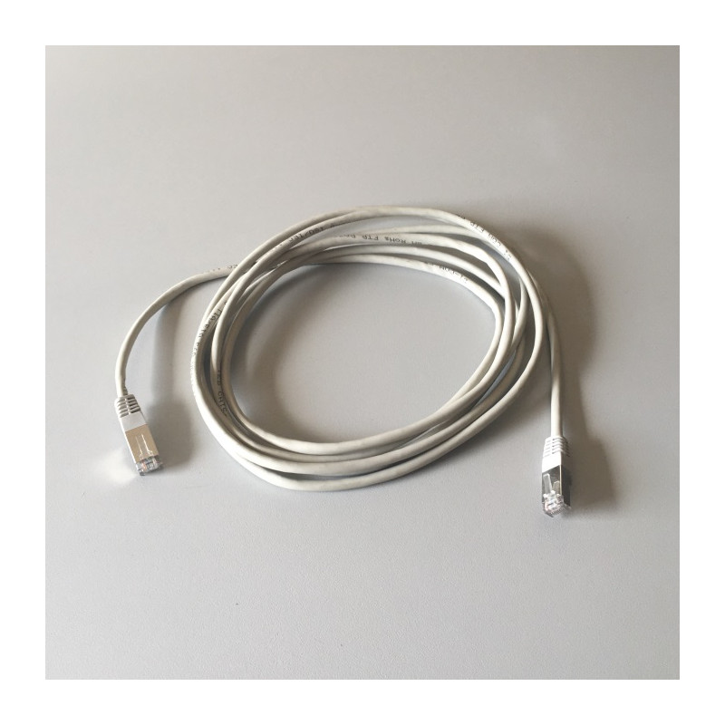 Cable réseau neuf Ethernet RJ45 3 mètres