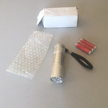 Lampe torche a LED * NEUVE