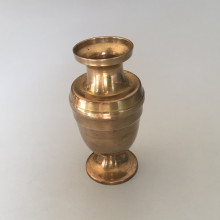 Petit vase en métal doré Taille 15 cm