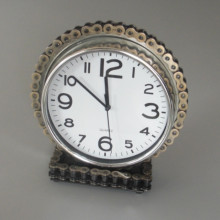 Horloge à quartz chaine de moto Taille 25 cm