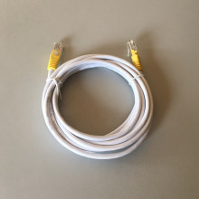 Cable blanc Ethernet RJ45 de 3 mètres * NEUF