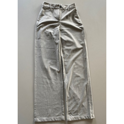 Pantalon gris BERSHKA T 32
