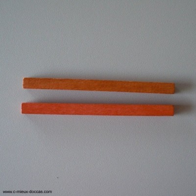 Deux poutres de toit Orange N° 5 pour Jeujura